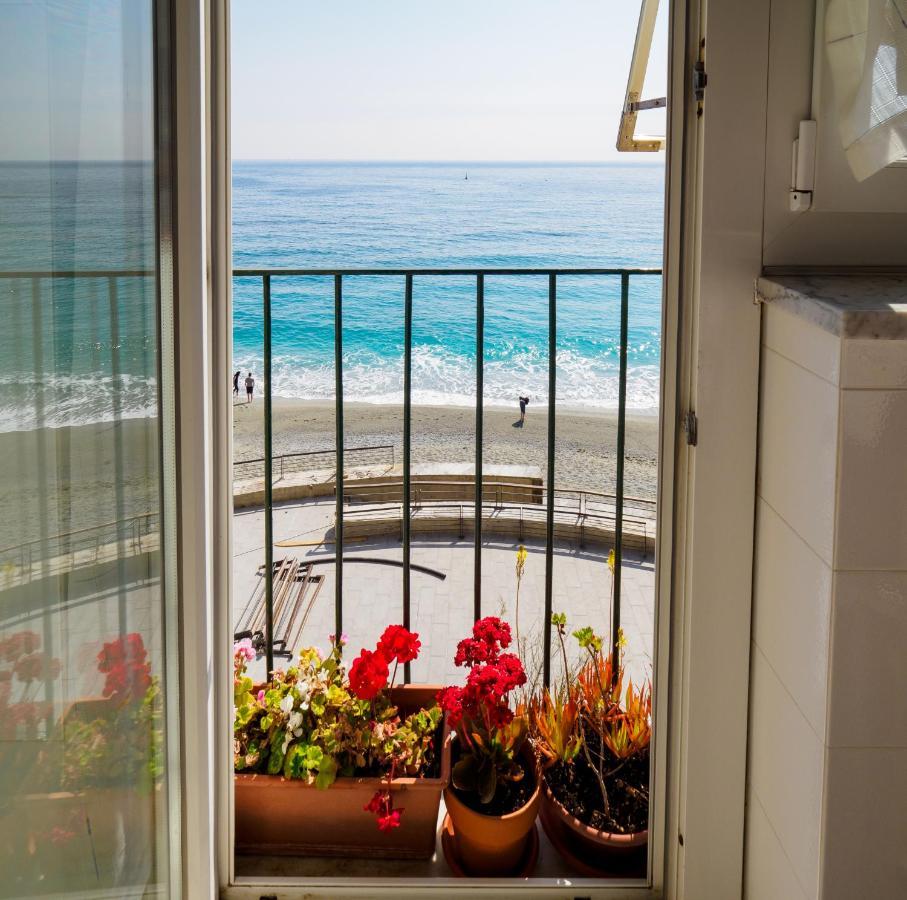 Giaella Sea View Apartment Monterosso al Mare Eksteriør billede