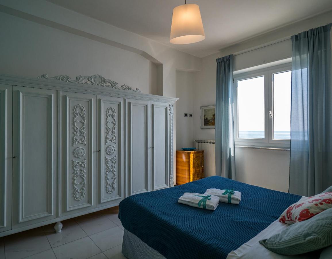 Giaella Sea View Apartment Monterosso al Mare Eksteriør billede